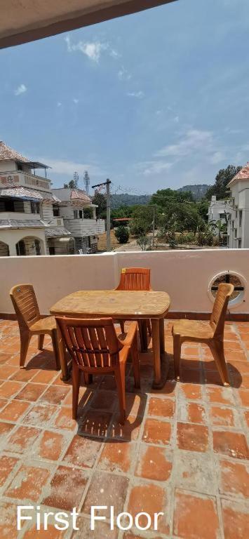 Vila Olive Hills Yelagiri - Families Only - Full Duplex House - Yelagiri Pokoj fotografie